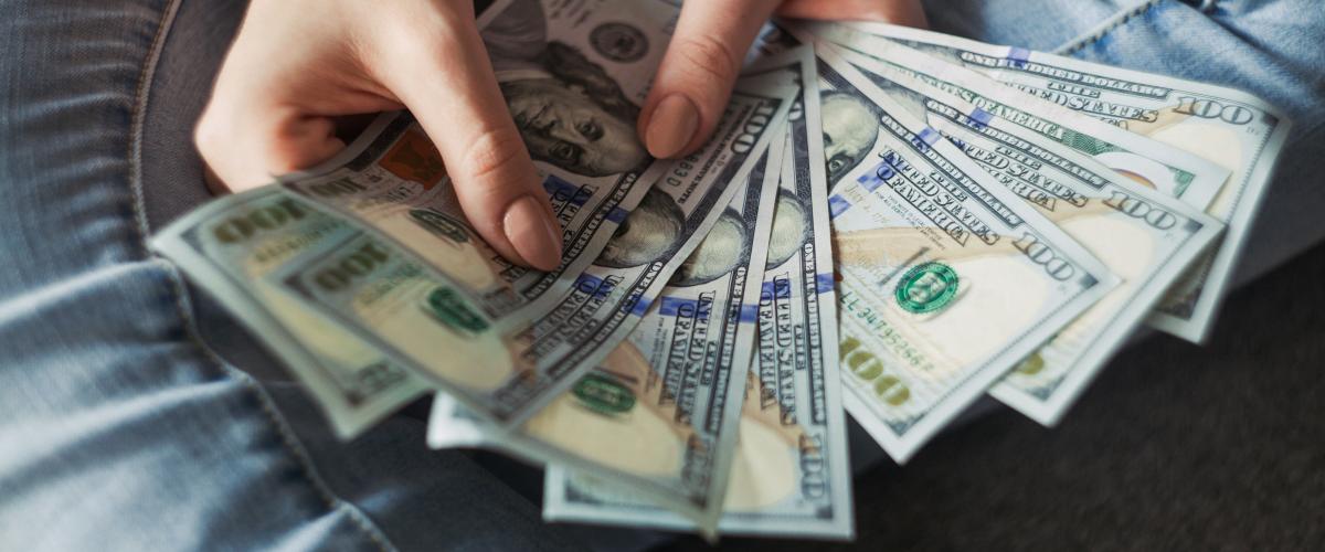 Egy észak-karolinai nő "megteremtette" a lottóban a 100 000 dolláros nyereményét