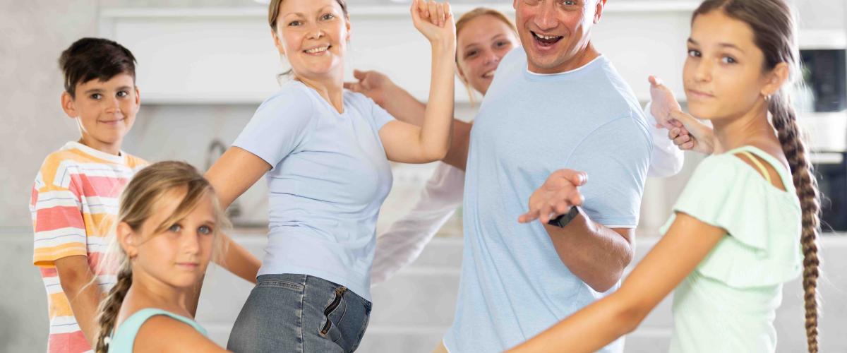 Három generációt felölelő családtagok nyernek 2,5 millió dolláros Lotto 6/49 főnyereményt