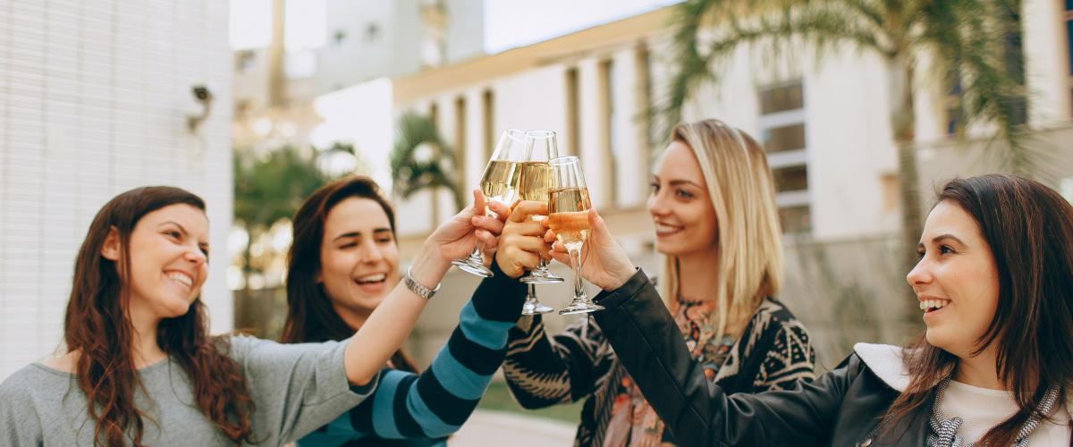 Két illinois-i barát bebizonyítja, hogy a kollégáik tévedtek: megosztják a 350 000 dolláros Lucky Day Lottó főnyereményt