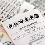 Egyetlen lottószelvény nyerte el a $1.8 milliárdos Powerball fődíjat Arkansasban