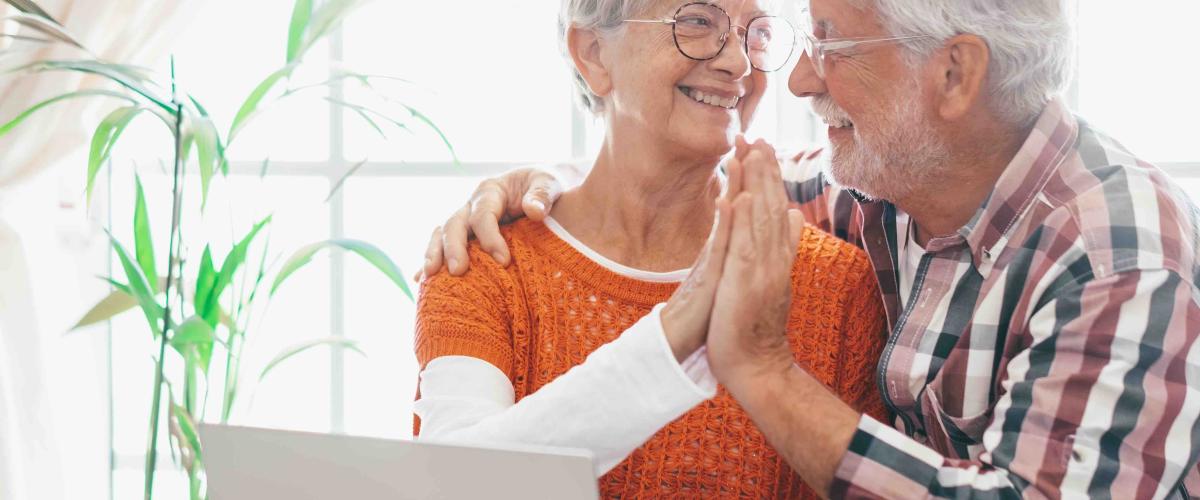 Késleltetett" nászútra indulhat egy 48 éve házas kanadai pár, köszönhetően a Lotto 6/49 játékban nyert 5 millió dollárnak